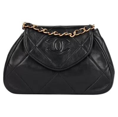 Pre-owned Chanel Black Quilted Lambskin Vintage Mini Timeless Pochette