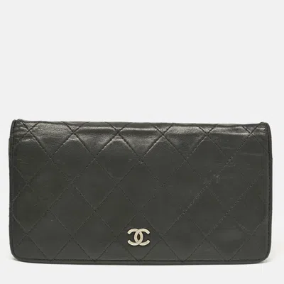 Pre-owned Chanel Black Quilted Leather L Yen Wallet