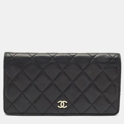 Pre-owned Chanel Black Quilted Leather L Yen Wallet