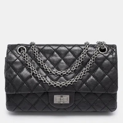 Pre-owned Chanel Black Quilted Leather Reissue 2.55 Classic 225 Flap Bag