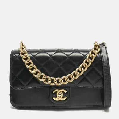 Pre-owned Chanel Black Quilted Leather Small Straight Line Flap Bag