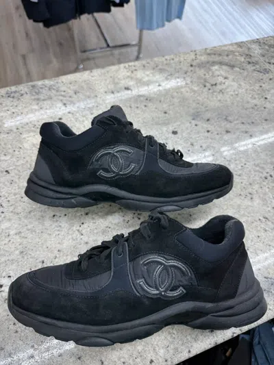 Pre-owned Chanel Black Runners Shoes