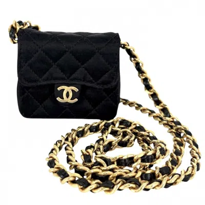 Pre-owned Chanel Black Satin Pochette Shoulder Bag ()