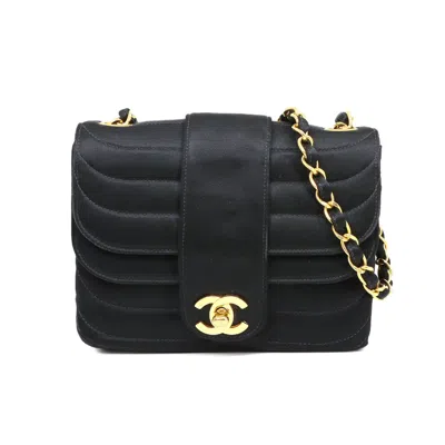 Pre-owned Chanel Black Satin Shoulder Bag ()