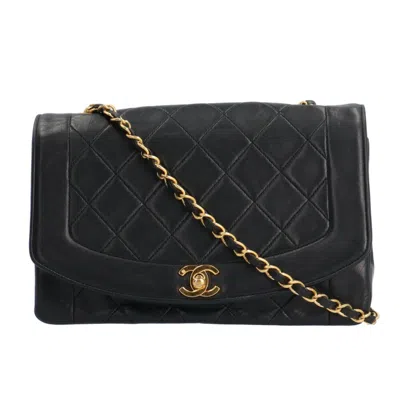 Pre-owned Chanel Black Shoulder Bag ()
