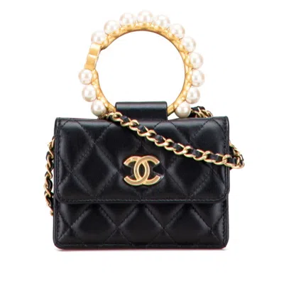 Pre-owned Chanel Black Shoulder Bag ()