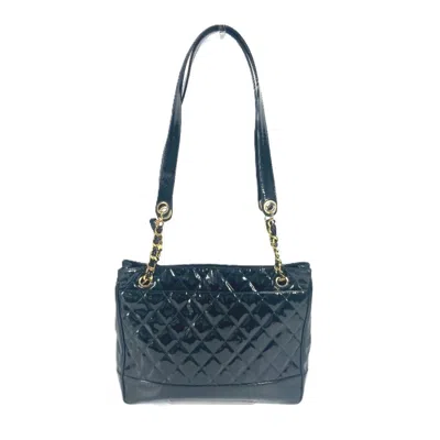 Pre-owned Chanel Black Shoulder Bag ()