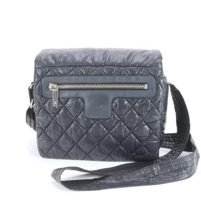 Pre-owned Chanel Black Shoulder Bag ()