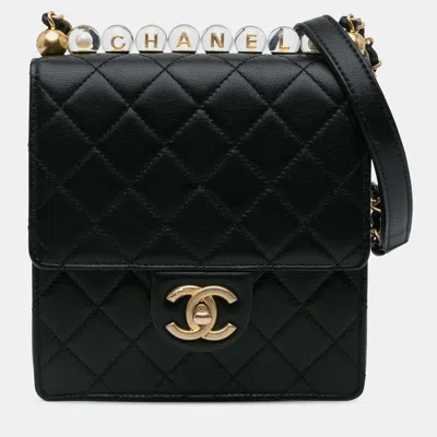 Pre-owned Chanel Black Small Lambskin Chic Pearls Flap