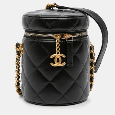 Pre-owned Chanel Black Small Quilted Lambskin Side Note Vanity Case