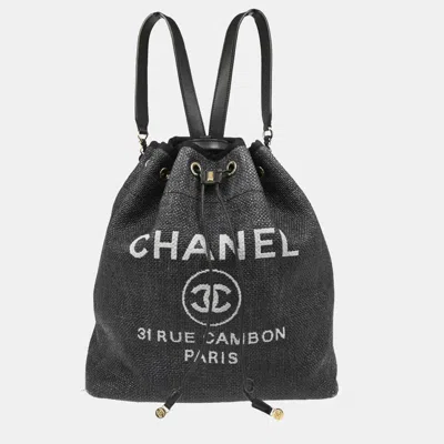 Pre-owned Chanel Black Straw Deauville Bucket Backpack