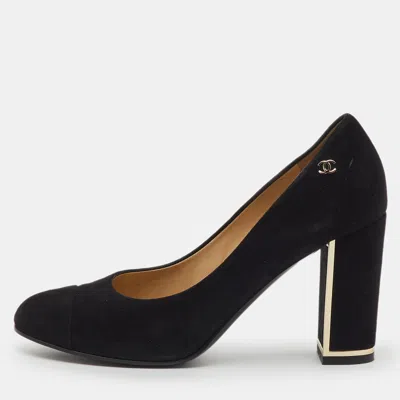 Pre-owned Chanel Black Suede Cc Cap Toe Pumps Size 37.5