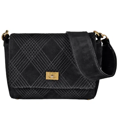 Pre-owned Chanel Black Suede Shoulder Bag ()