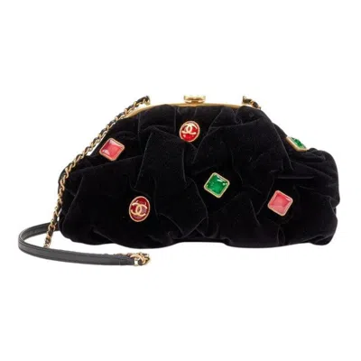 Pre-owned Chanel Black Velvet Green Red Gripoix Pouch Charm Gold Hardware Shoulder Clutch