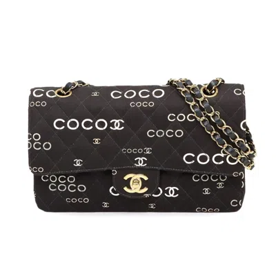 Pre-owned Chanel Black White Canvas Shoulder Bag ()