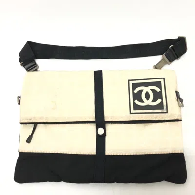 Pre-owned Chanel Black White Canvas Shoulder Bag Tote Bag () In Multi