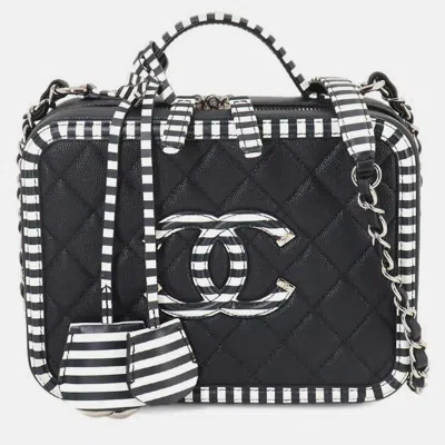 Pre-owned Chanel Black White Caviar Skin Cc Filigree Vanity Bag