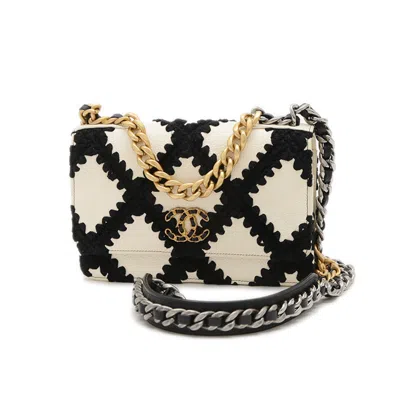 Pre-owned Chanel Black White Leather Cotton Chain/shoulder Wallet () In Multi