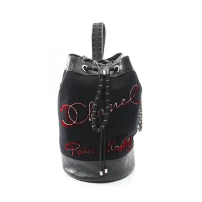 Pre-owned Chanel Black Wool Leather Shoulder Bag ()