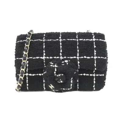 Pre-owned Chanel Black Wool Shoulder Bag ()