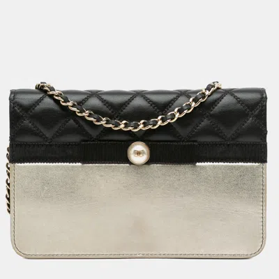 Pre-owned Chanel Black/gold Paris In Rome Cc Bicolor Quilted Lambskin Wallet On Chain
