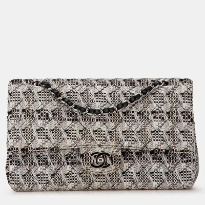 Pre-owned Chanel Black/white Medium Classic Tweed Double Flap