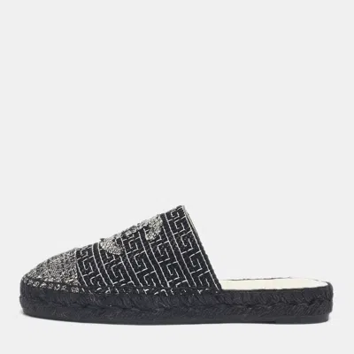 Pre-owned Chanel Black/white Tweed Cc Espadrille Mules Size 36
