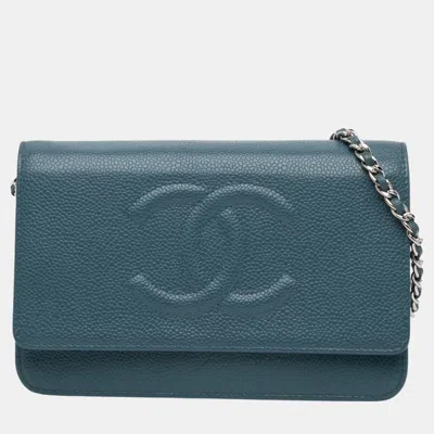 Pre-owned Chanel Blue Cc Caviar Wallet On Chain