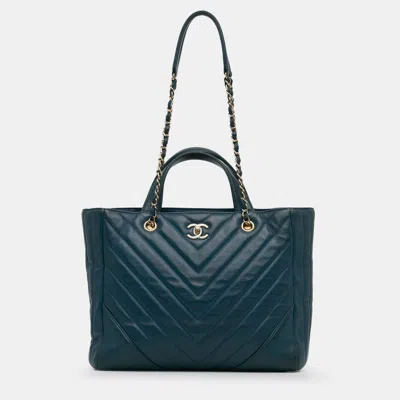 Pre-owned Chanel Blue Cc Chevron Calfskin Statement Shopping Tote