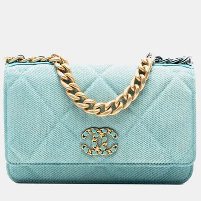 Pre-owned Chanel Blue Denim 19 Flap Wallet On Chain