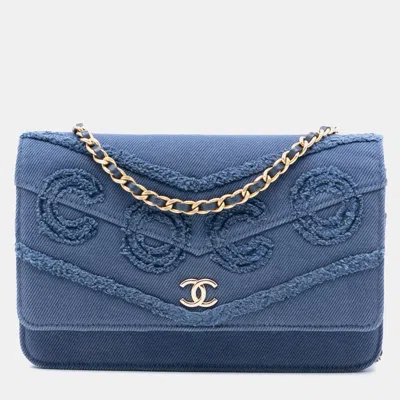 Pre-owned Chanel Blue Denim Fringe Coco Wallet On Chain