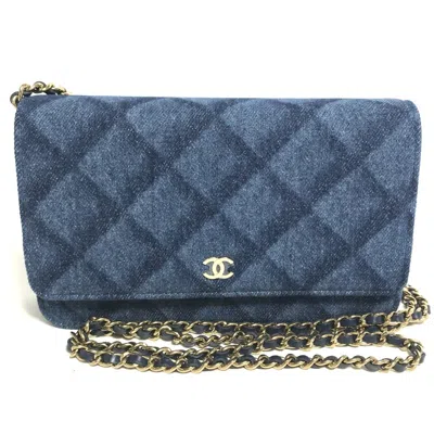 Pre-owned Chanel Blue Denim Shoulder Bag ()