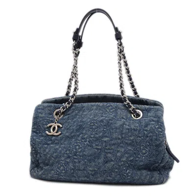 Pre-owned Chanel Blue Denim Shoulder Bag ()