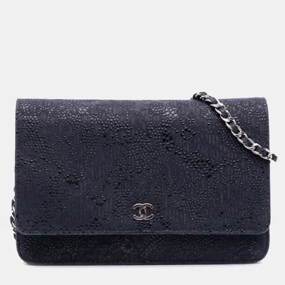 Pre-owned Chanel Blue Lace Overlay Goatskin Wallet On Chain