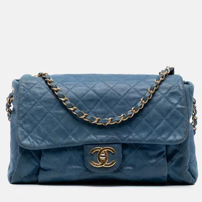 Pre-owned Chanel Blue Large Iridescent Calfskin Chic Quilt Flap