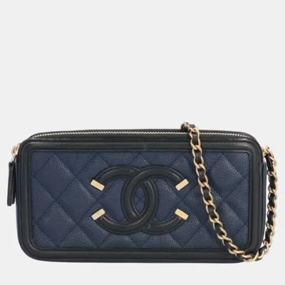 Pre-owned Chanel Blue Leather Cc Filigree Shoulder Bag