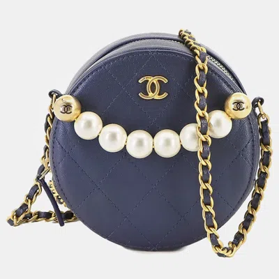 Pre-owned Chanel Blue Leather Pearl Crush Round Clutch Bag In Purple