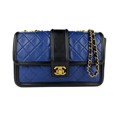 Pre-owned Chanel Blue Leather Shoulder Bag () In Multi