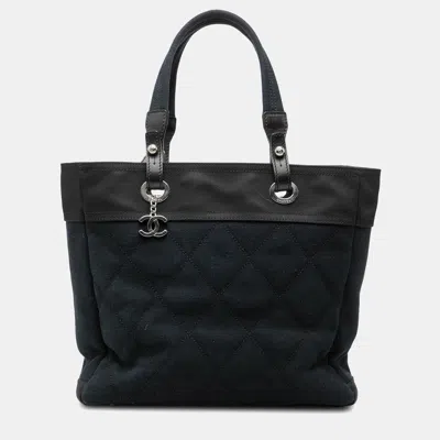 Pre-owned Chanel Blue Medium Quilted Canvas Paris Biarritz Tote