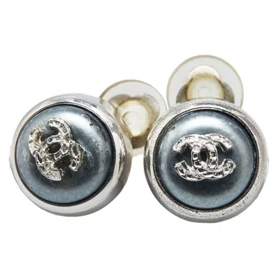 Pre-owned Chanel Blue Metal Clip Earrings () In Multi