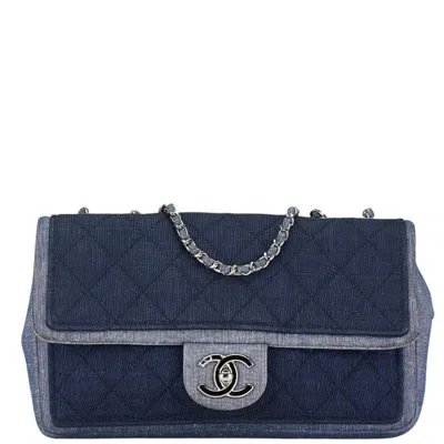 Pre-owned Chanel Blue Navy Denim Shoulder Bag () In Blue, Navy
