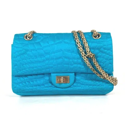 Pre-owned Chanel Blue Nylon Shoulder Bag ()