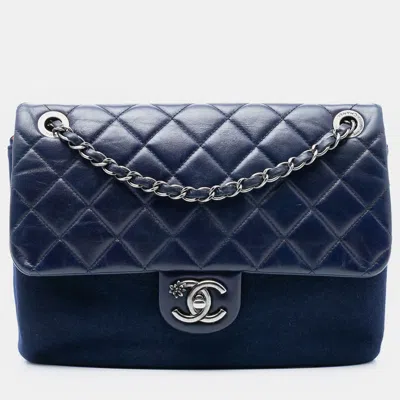 Pre-owned Chanel Blue Paris Salzburg Quilted Glazed Calfskin And Felt Edelweiss Flower Cc Flap