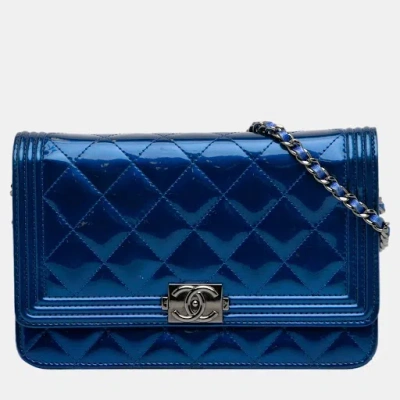Pre-owned Chanel Blue Patent Boy Wallet On Chain
