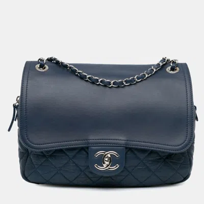 Pre-owned Chanel Blue Quilted Calfskin Easy Zip Flap
