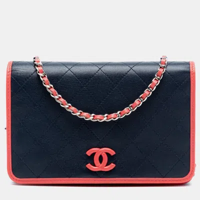 Pre-owned Chanel Blue Red Quilted Lambskin Color Pop Cc Wallet On Chain