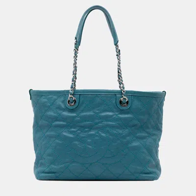 Pre-owned Chanel Blue Small Quilted Caviar Daily Shopping Tote