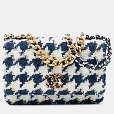 Pre-owned Chanel Blue White Tweed 19 Wallet On Chain