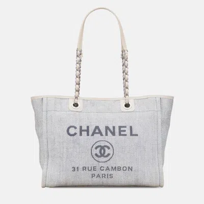 Pre-owned Chanel Blue/white Small Denim Deauville Tote