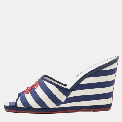 Pre-owned Chanel Blue/white Stripe Fabric Cc Slide Wedge Sandals Size 39.5 In Navy Blue